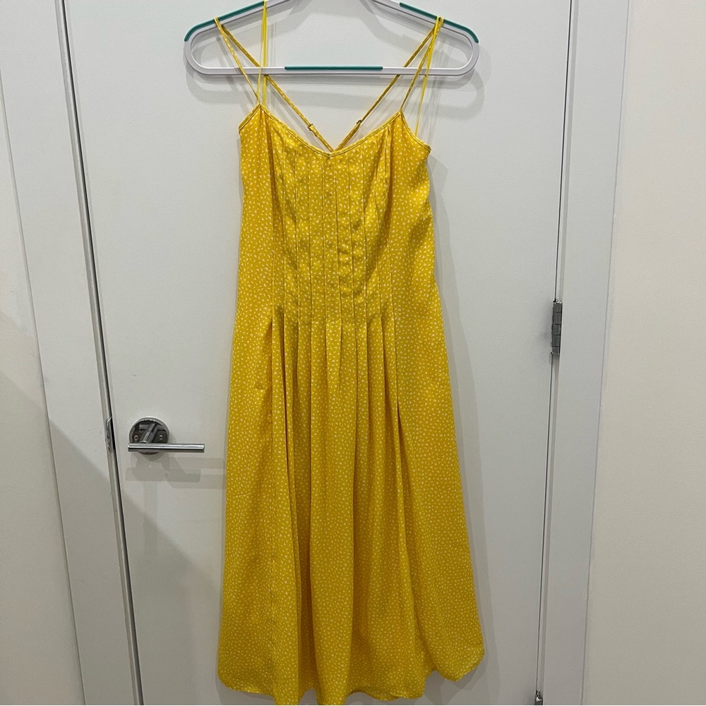 Banana Republic Criss Cross Spaghetti Strap Dress